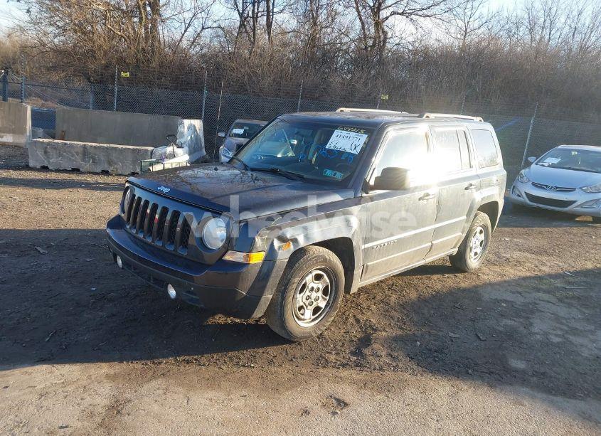 Photo 2 of 2014 Jeep Patriot SPORT (VIN 1C4NJRBB9ED644215)