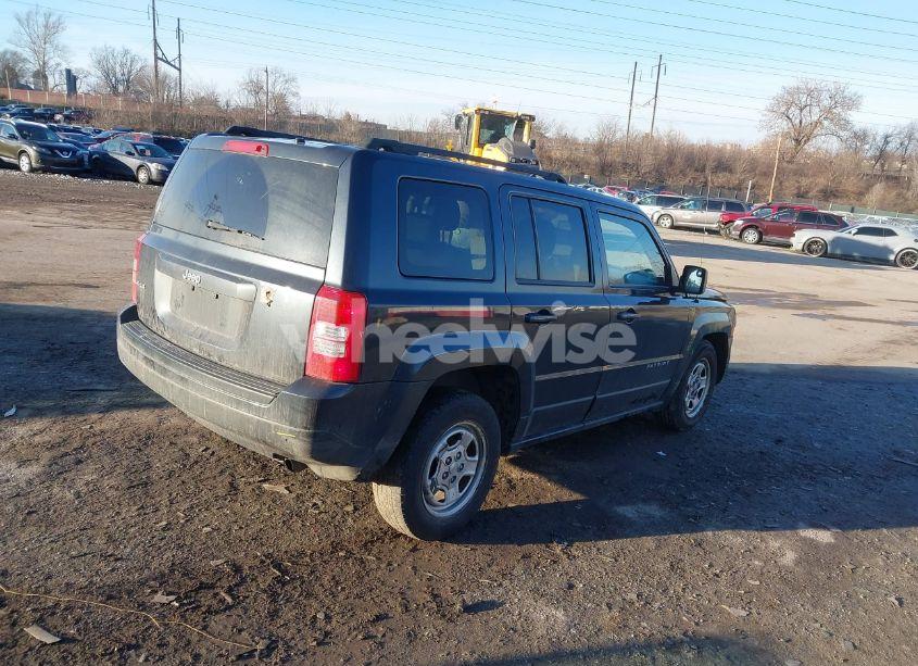 Photo 4 of 2014 Jeep Patriot SPORT (VIN 1C4NJRBB9ED644215)
