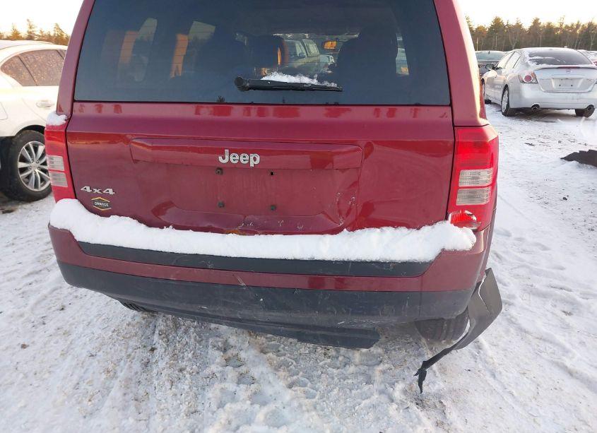 Photo 6 of 2014 Jeep Patriot SPORT (VIN 1C4NJRBB9ED778481)