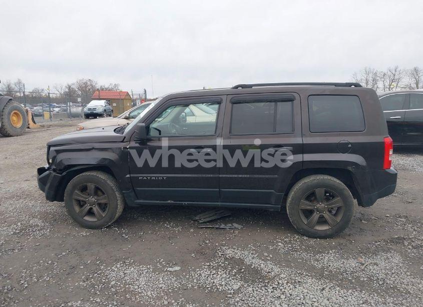 Photo 14 of 2014 Jeep Patriot SPORT (VIN 1C4NJRBB9ED817683)