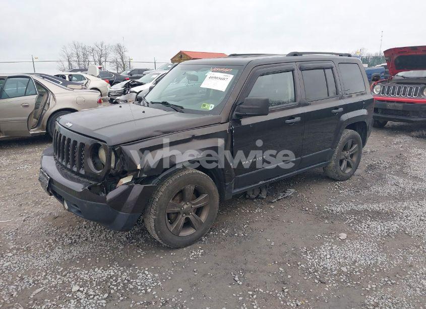 Photo 2 of 2014 Jeep Patriot SPORT (VIN 1C4NJRBB9ED817683)