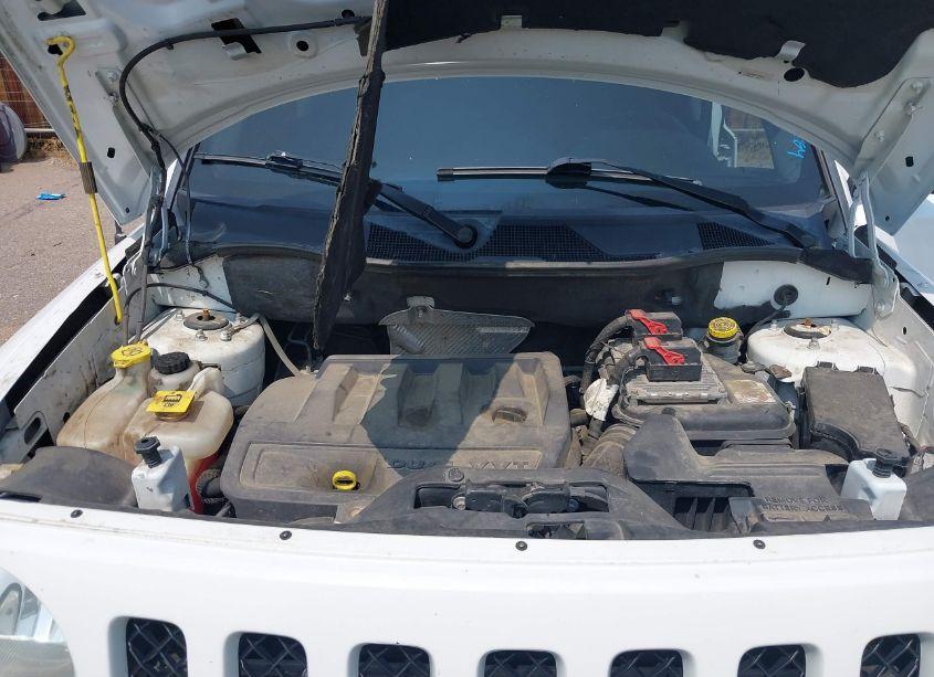 Photo 10 of 2015 Jeep Patriot SPORT (VIN 1C4NJRBB9FD121407)