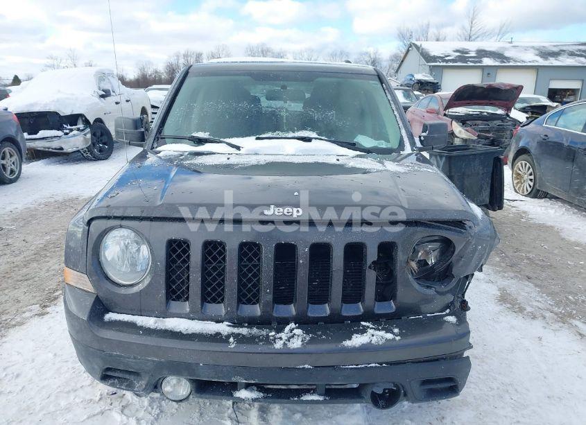 Photo 12 of 2015 Jeep Patriot SPORT (VIN 1C4NJRBB9FD417141)