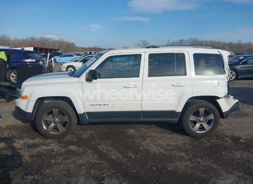 Photo 14 of 2016 Jeep Patriot SPORT SE (VIN 1C4NJRBB9GD672437)