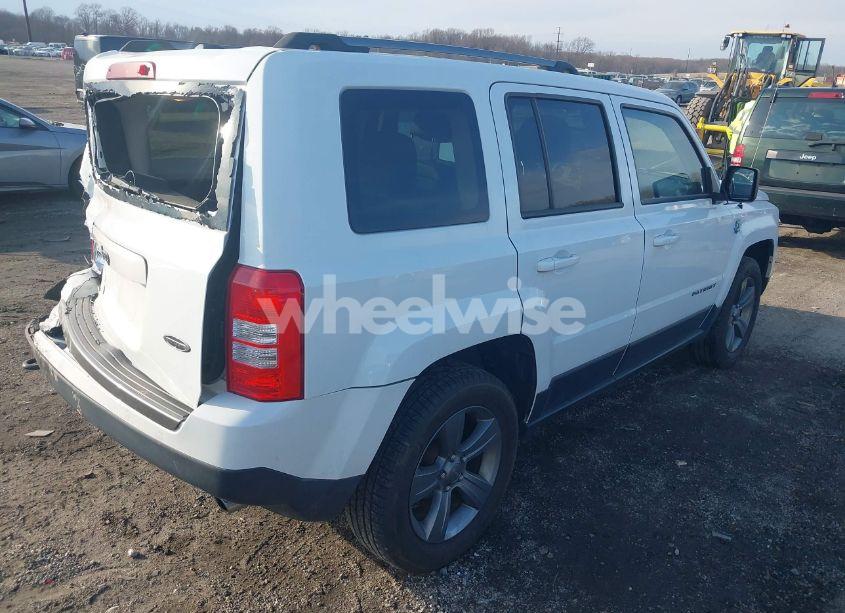 Photo 4 of 2016 Jeep Patriot SPORT SE (VIN 1C4NJRBB9GD672437)