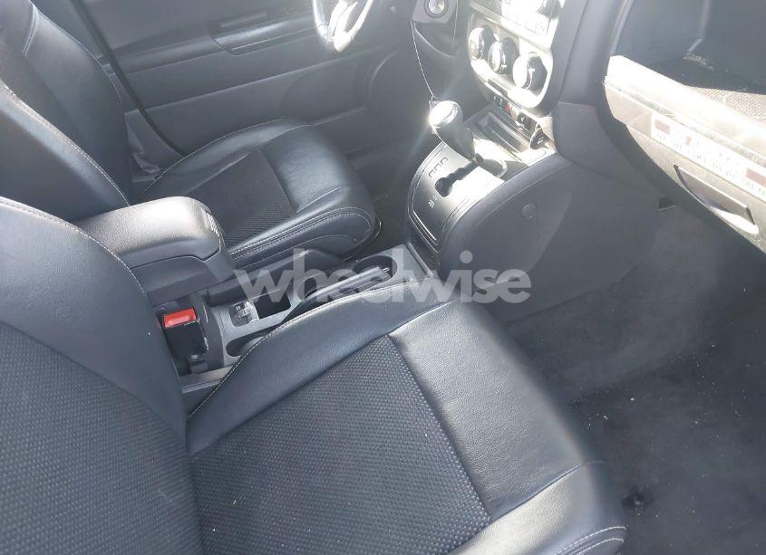 Photo 5 of 2016 Jeep Patriot SPORT SE (VIN 1C4NJRBB9GD672437)