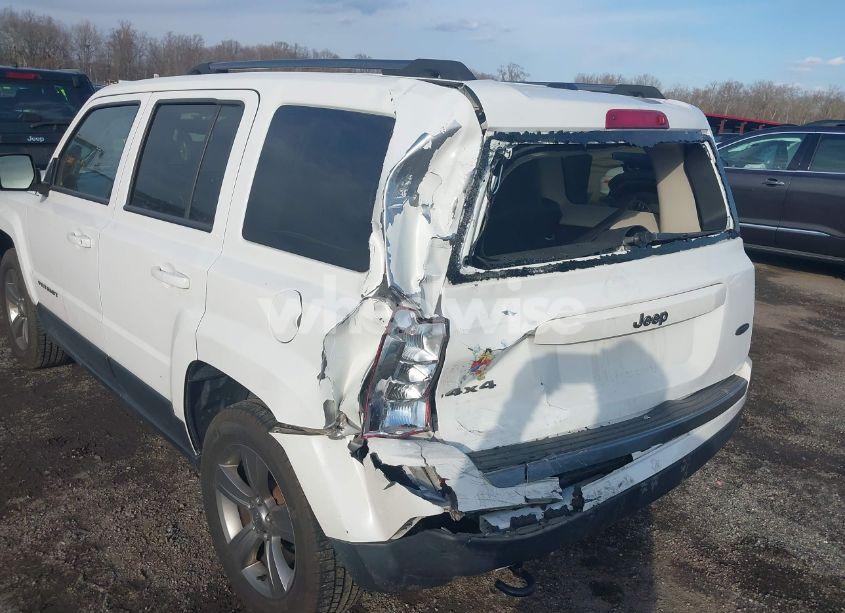 Photo 6 of 2016 Jeep Patriot SPORT SE (VIN 1C4NJRBB9GD672437)