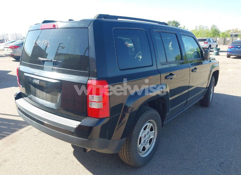 Photo 4 of 2016 Jeep Patriot SPORT (VIN 1C4NJRBB9GD741515)