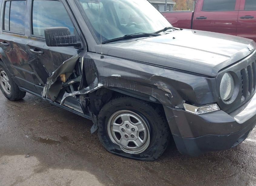 Photo 6 of 2017 Jeep Patriot SPORT 4X4 (VIN 1C4NJRBB9HD106019)