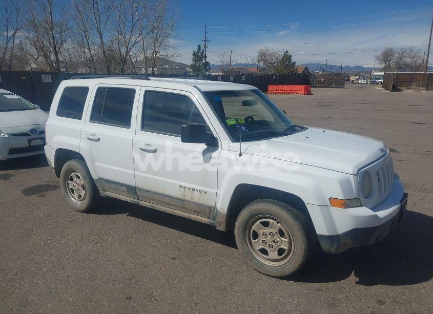 2012 Jeep Patriot SPORT (VIN 1C4NJRBBXCD576424) main photo