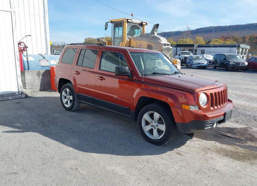 2012 Jeep Patriot SPORT (VIN 1C4NJRBBXCD672134) main photo