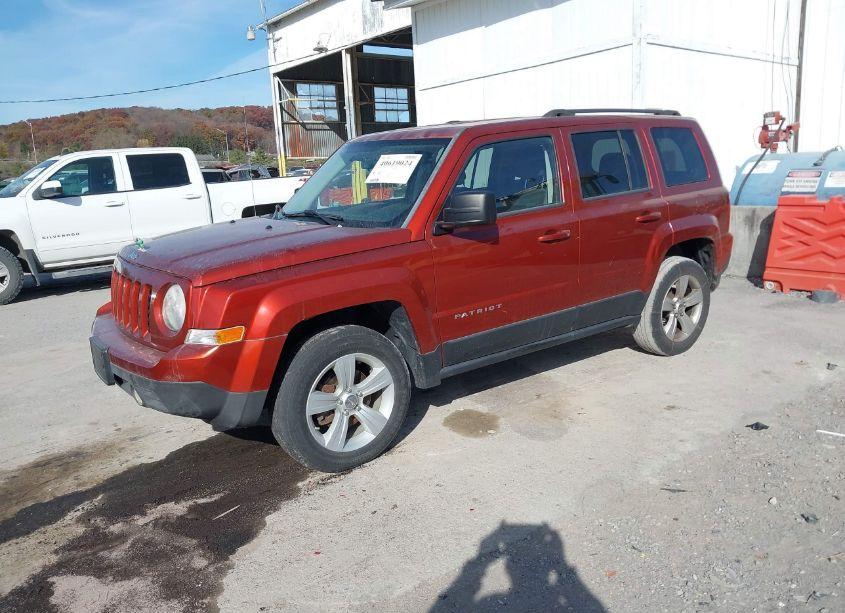 Photo 2 of 2012 Jeep Patriot SPORT (VIN 1C4NJRBBXCD672134)