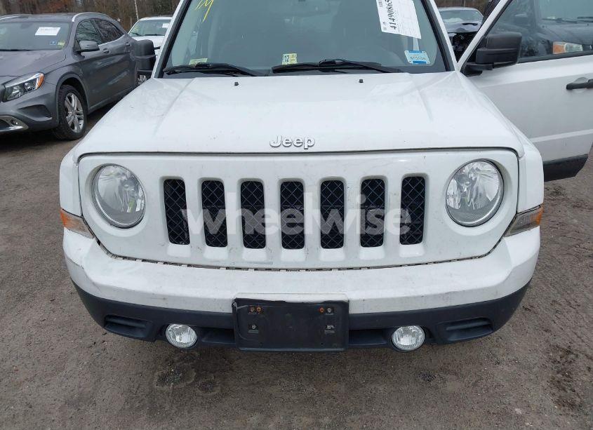 Photo 6 of 2013 Jeep Patriot SPORT (VIN 1C4NJRBBXDD145700)