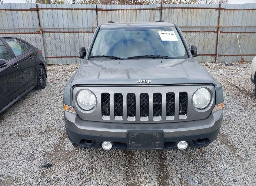 Photo 12 of 2013 Jeep Patriot SPORT (VIN 1C4NJRBBXDD248504)