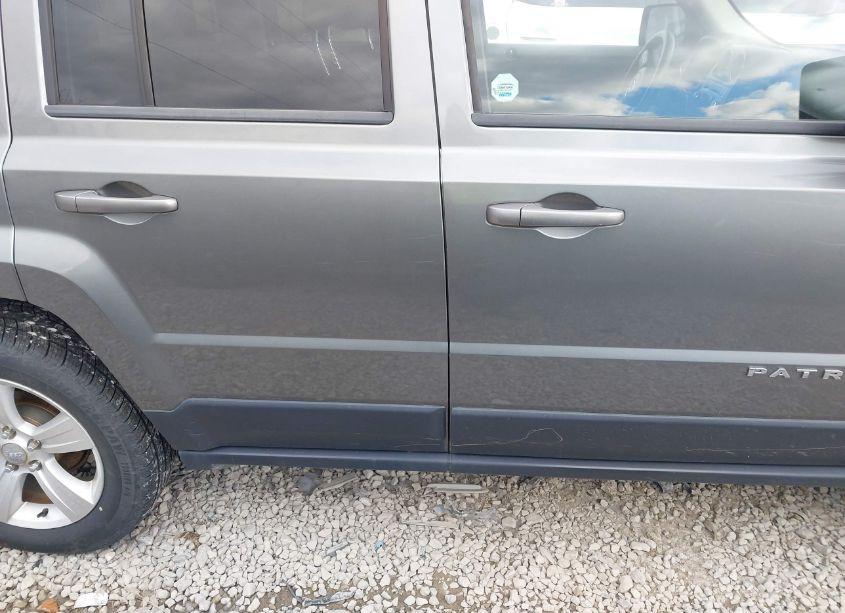 Photo 13 of 2013 Jeep Patriot SPORT (VIN 1C4NJRBBXDD248504)