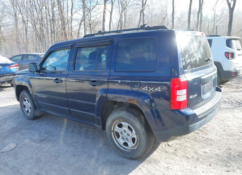 Photo 3 of 2013 Jeep Patriot SPORT (VIN 1C4NJRBBXDD249829)