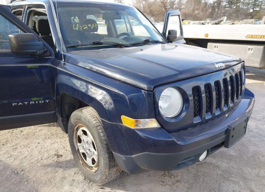 Photo 6 of 2013 Jeep Patriot SPORT (VIN 1C4NJRBBXDD249829)