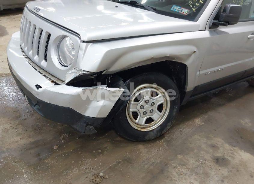 Photo 6 of 2013 Jeep Patriot SPORT (VIN 1C4NJRBBXDD263102)