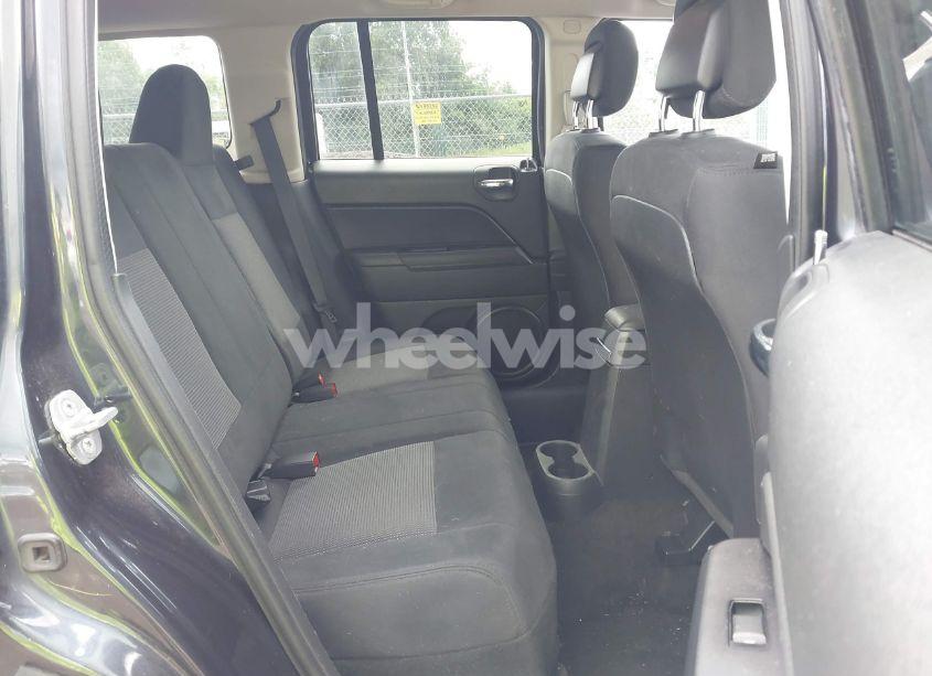 Photo 8 of 2014 Jeep Patriot SPORT (VIN 1C4NJRBBXED713834)