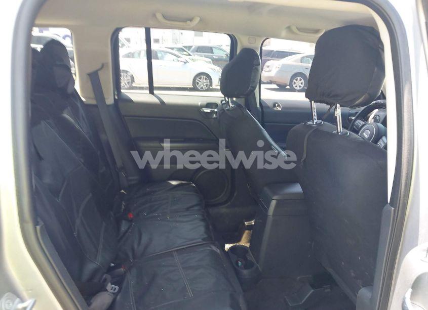 Photo 8 of 2015 Jeep Patriot SPORT (VIN 1C4NJRBBXFD291890)