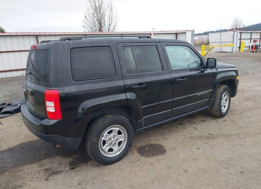 Photo 4 of 2015 Jeep Patriot SPORT (VIN 1C4NJRBBXFD412434)