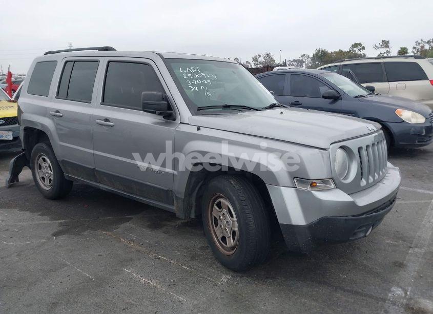 2016 Jeep Patriot SPORT (VIN 1C4NJRBBXGD691935) main photo