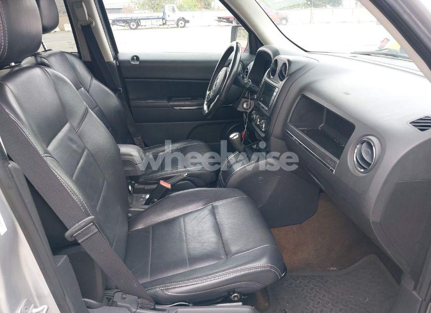 Photo 5 of 2014 Jeep Patriot LIMITED (VIN 1C4NJRCB0ED504715)