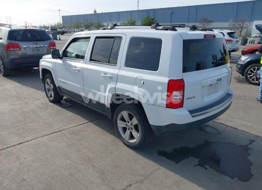 Photo 3 of 2015 Jeep Patriot LIMITED (VIN 1C4NJRCB0FD188394)
