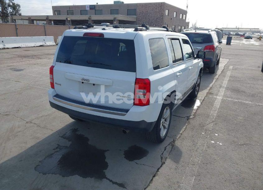 Photo 4 of 2015 Jeep Patriot LIMITED (VIN 1C4NJRCB0FD188394)