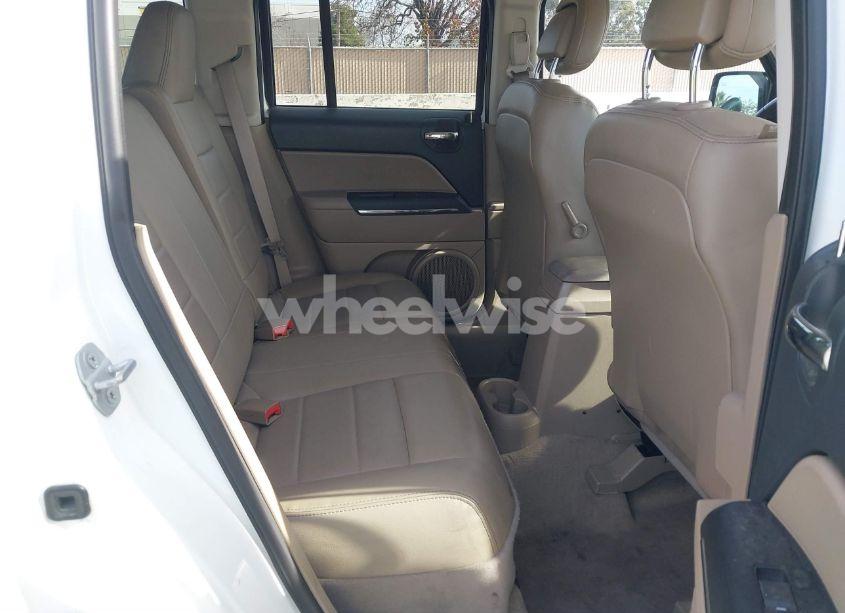 Photo 8 of 2015 Jeep Patriot LIMITED (VIN 1C4NJRCB0FD188394)