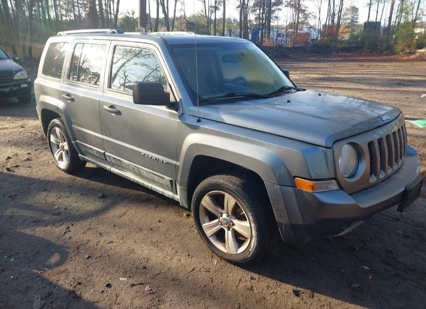 2012 Jeep Patriot LIMITED (VIN 1C4NJRCB1CD512805) main photo