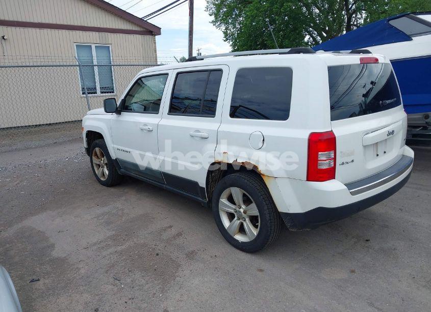Photo 3 of 2012 Jeep Patriot LIMITED (VIN 1C4NJRCB1CD513999)
