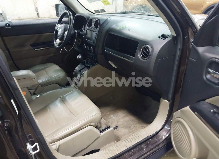 Photo 5 of 2014 Jeep Patriot LIMITED (VIN 1C4NJRCB2ED728844)