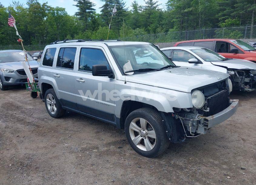 2012 Jeep Patriot LIMITED (VIN 1C4NJRCB5CD563319) main photo