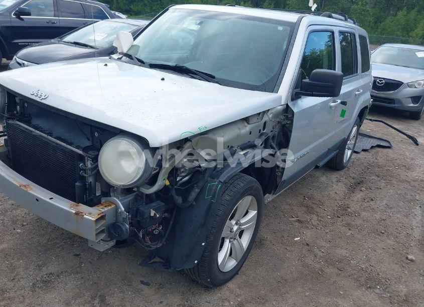 Photo 14 of 2012 Jeep Patriot LIMITED (VIN 1C4NJRCB5CD563319)