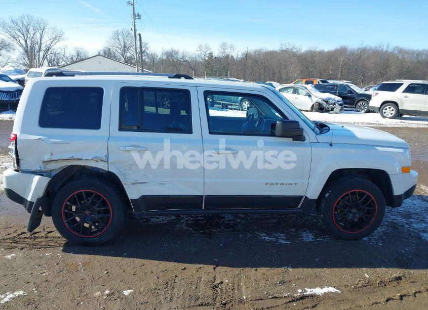 Photo 13 of 2014 Jeep Patriot LIMITED (VIN 1C4NJRCB5ED634120)