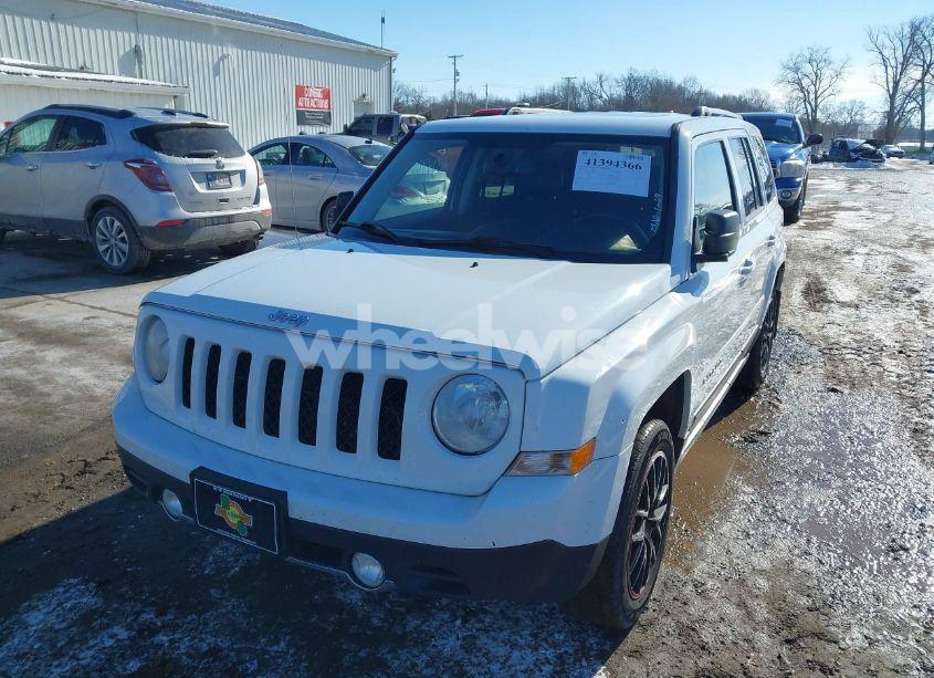 Photo 2 of 2014 Jeep Patriot LIMITED (VIN 1C4NJRCB5ED634120)