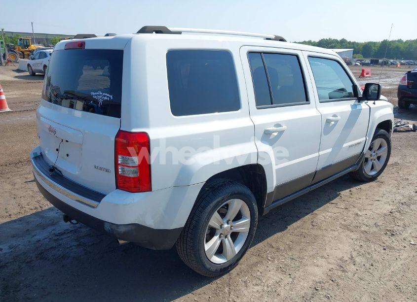 Photo 4 of 2013 Jeep Patriot LIMITED (VIN 1C4NJRCB8DD240450)