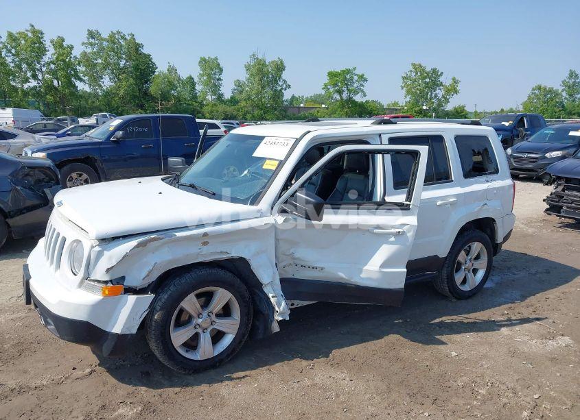 Photo 6 of 2013 Jeep Patriot LIMITED (VIN 1C4NJRCB8DD240450)