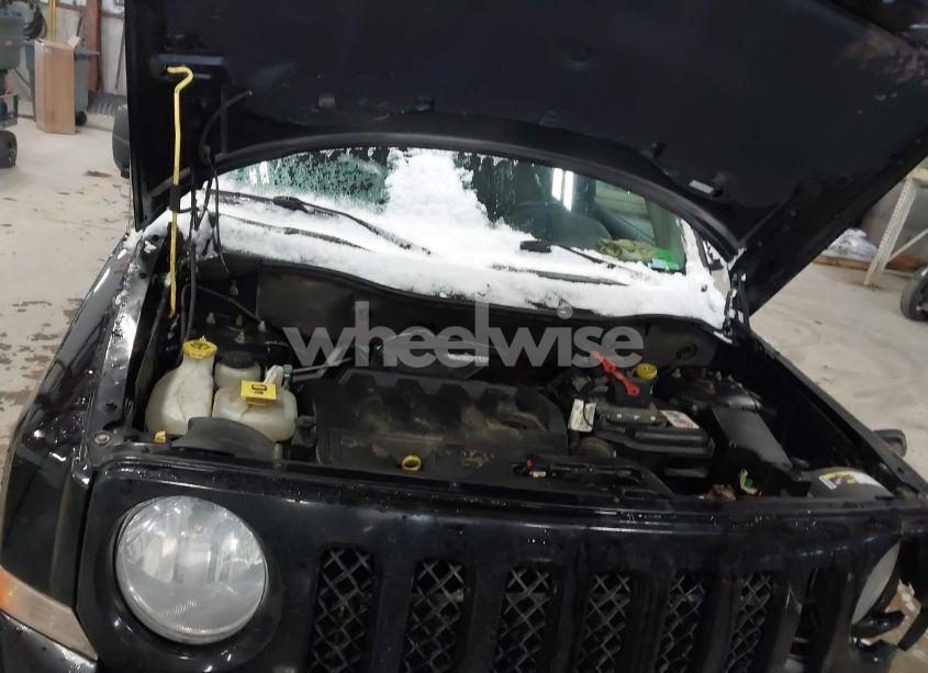 Photo 10 of 2014 Jeep Patriot LIMITED (VIN 1C4NJRCB8ED910340)