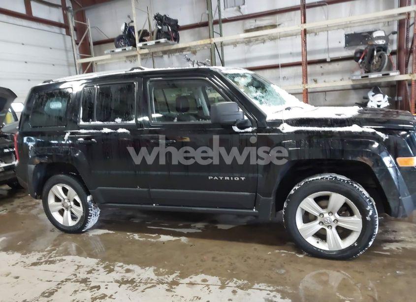 Photo 13 of 2014 Jeep Patriot LIMITED (VIN 1C4NJRCB8ED910340)