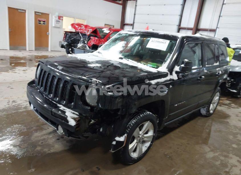 Photo 2 of 2014 Jeep Patriot LIMITED (VIN 1C4NJRCB8ED910340)