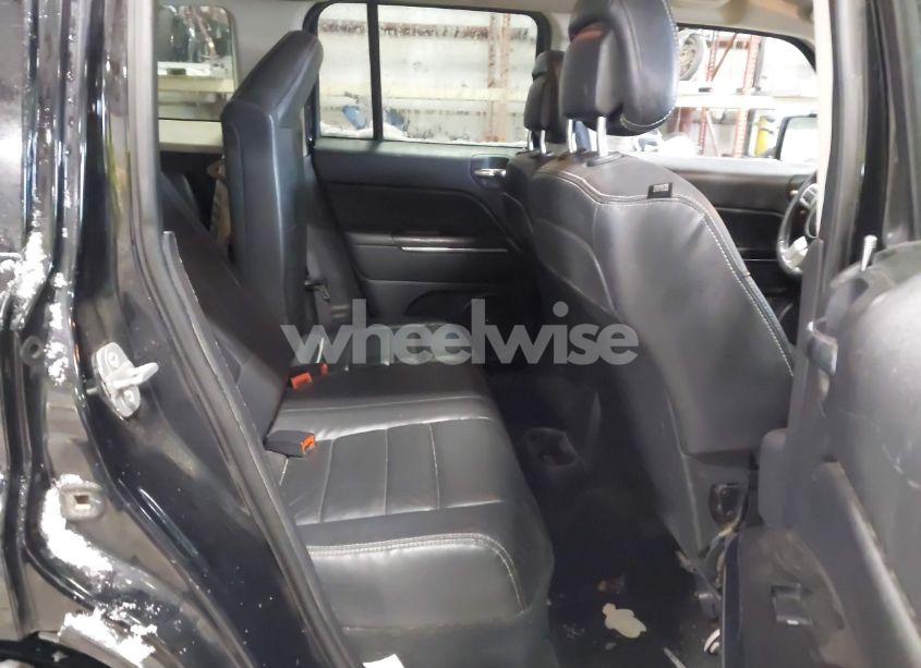 Photo 8 of 2014 Jeep Patriot LIMITED (VIN 1C4NJRCB8ED910340)