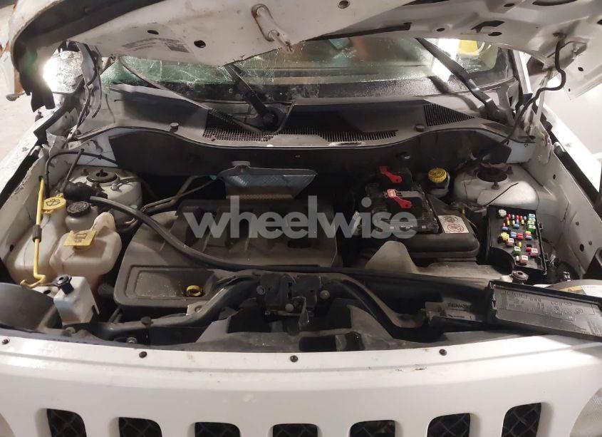 Photo 10 of 2015 Jeep Patriot LIMITED (VIN 1C4NJRCB8FD188966)