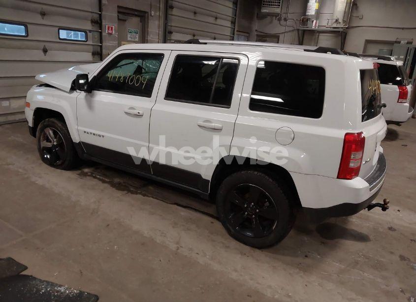 Photo 3 of 2015 Jeep Patriot LIMITED (VIN 1C4NJRCB8FD188966)