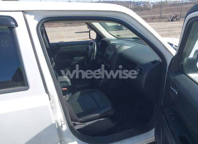 Photo 5 of 2012 Jeep Patriot LIMITED (VIN 1C4NJRCB9CD577269)