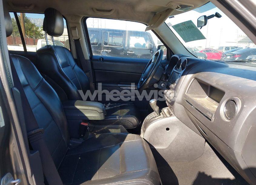 Photo 5 of 2012 Jeep Patriot LIMITED (VIN 1C4NJRCB9CD577482)