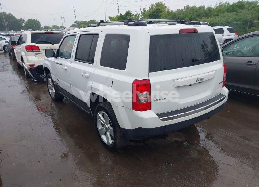 Photo 3 of 2014 Jeep Patriot LIMITED (VIN 1C4NJRCB9ED928295)
