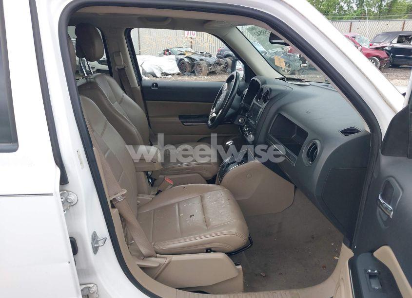 Photo 5 of 2012 Jeep Patriot LIMITED (VIN 1C4NJRCBXCD588619)