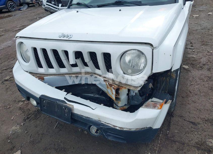 Photo 6 of 2012 Jeep Patriot LIMITED (VIN 1C4NJRCBXCD588619)